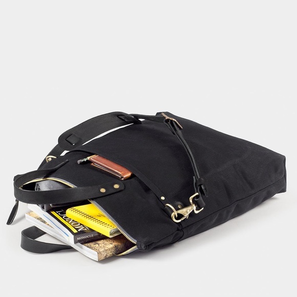 WAXED CANVAS FELIX BAG BLACK WAXED + TAN LEATHER - Picture 8 of 8